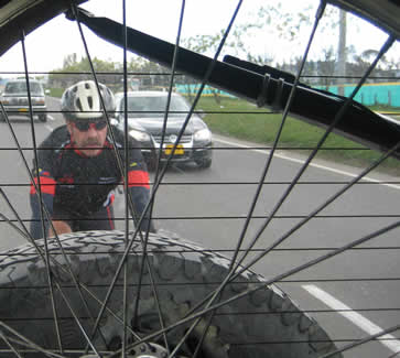 EDUARDO MAT&Iacute;Z